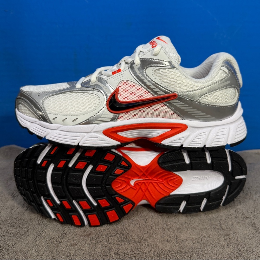 Nike V5 RNR W
Brand new - Picture 6 of 6